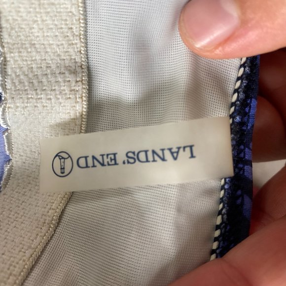 ⚪ 3/$15 Lands' End tankini swim top - Picture 10 of 11